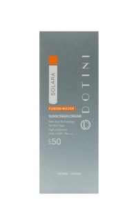 ضدآفتاب فیوژن واتر بی رنگ دوتینیspf50مناسب انواع پوستml50